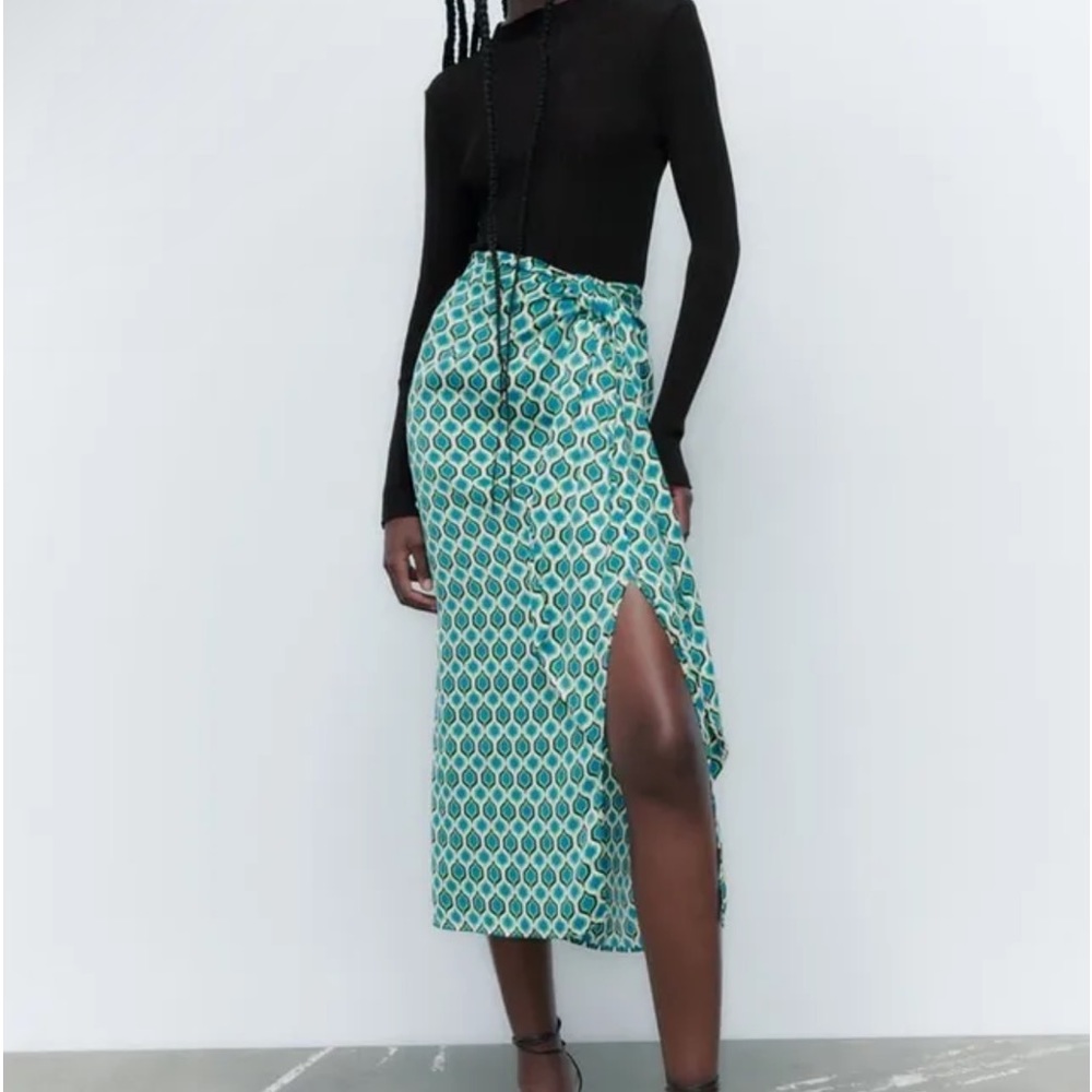 BNWT Zara Geometric Print Midi Skirt Green Blue Size XS
